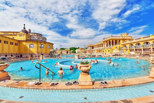 Budapest Széchenyi spa hoppe-the-line inngangen