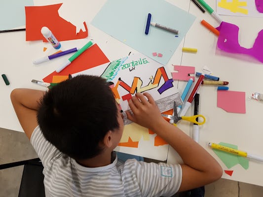 Percorsi creativi in Pirelli HangarBicocca: Muri d'artista (4-6 anni)