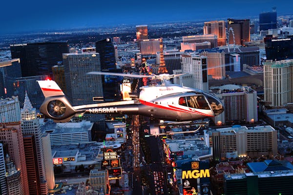 Lot helikopterem nad Las Vegas Strip