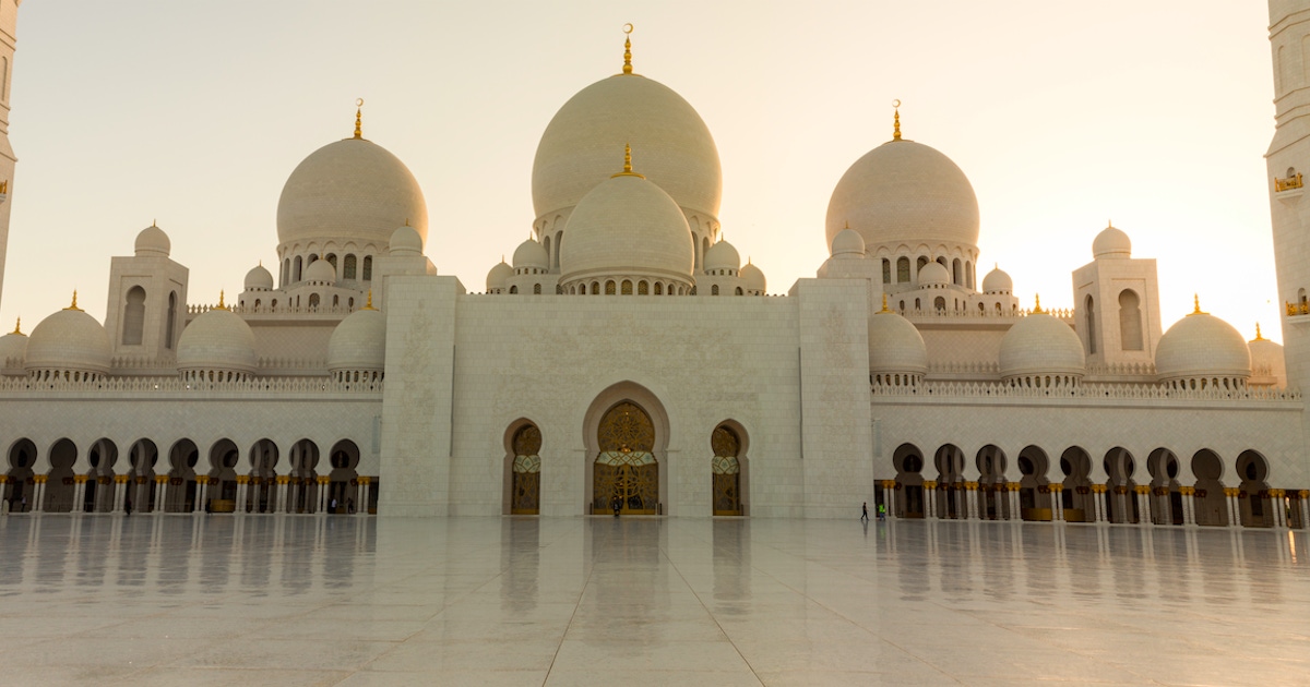 Sheikh Zayed Grand Mosque tickets and tours in Abu Dhabi  musement