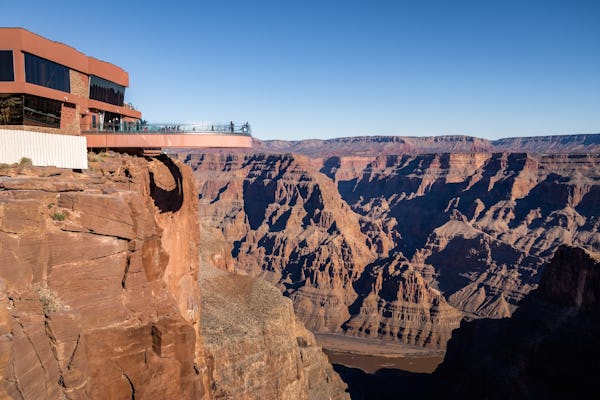 Grand Canyon West Rim door Luxury Limo Van met Hoover Dam fotostop