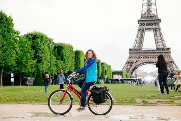 Paris bike tour by day