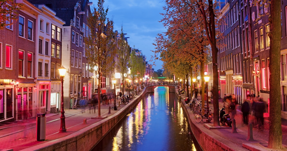 Tour a piedi del quartiere a luci rosse di Amsterdam musement Tour a piedi del quartiere a luci rosse di Amsterdam musement