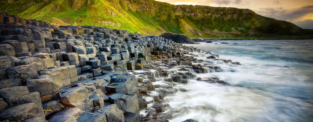 Tour de Il Trono di Spade con Giant’s Causeway da Belfast