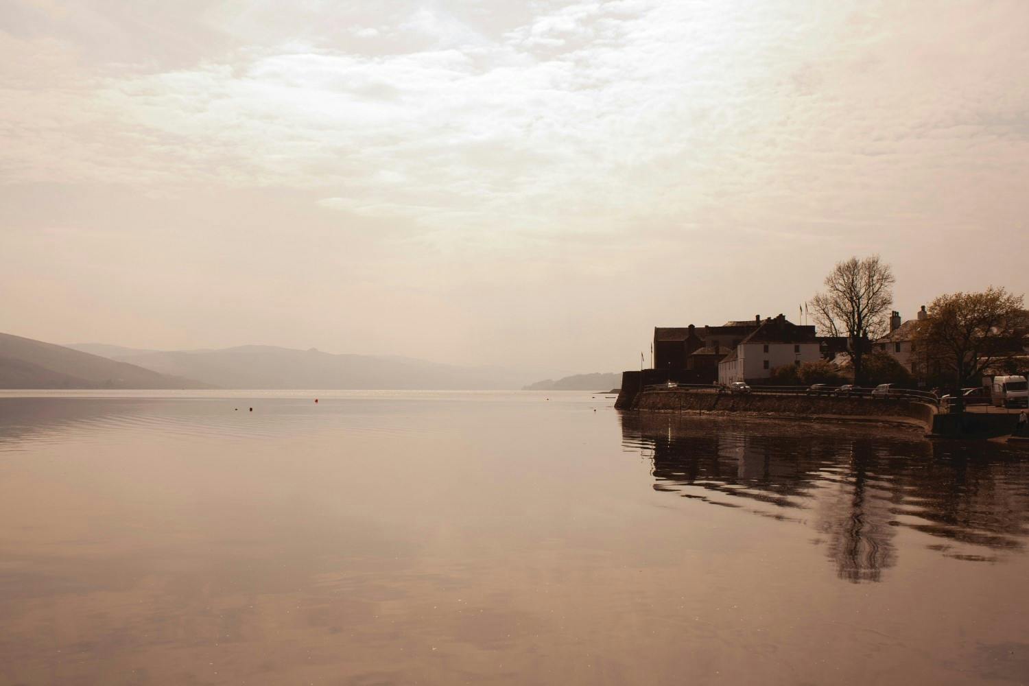 Excursão diurna para grupos pequenos em West Highlands, Lochs e Castles