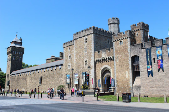 Doctor Who filming locations walking tour in Cardiff [Unofficial]