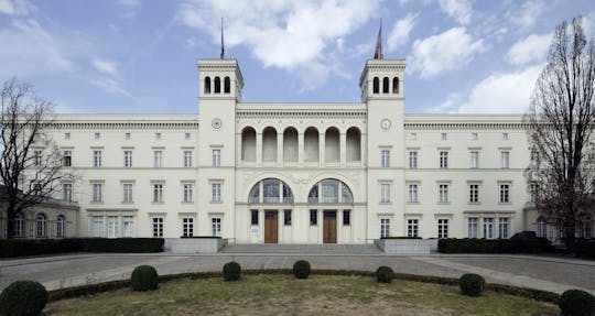 Ingresso sem fila para o Museu de Arte Contemporânea no Hamburger Bahnhof