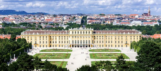 Guidad rundtur med gå-förbi-kön biljett till slottet Schönbrunn