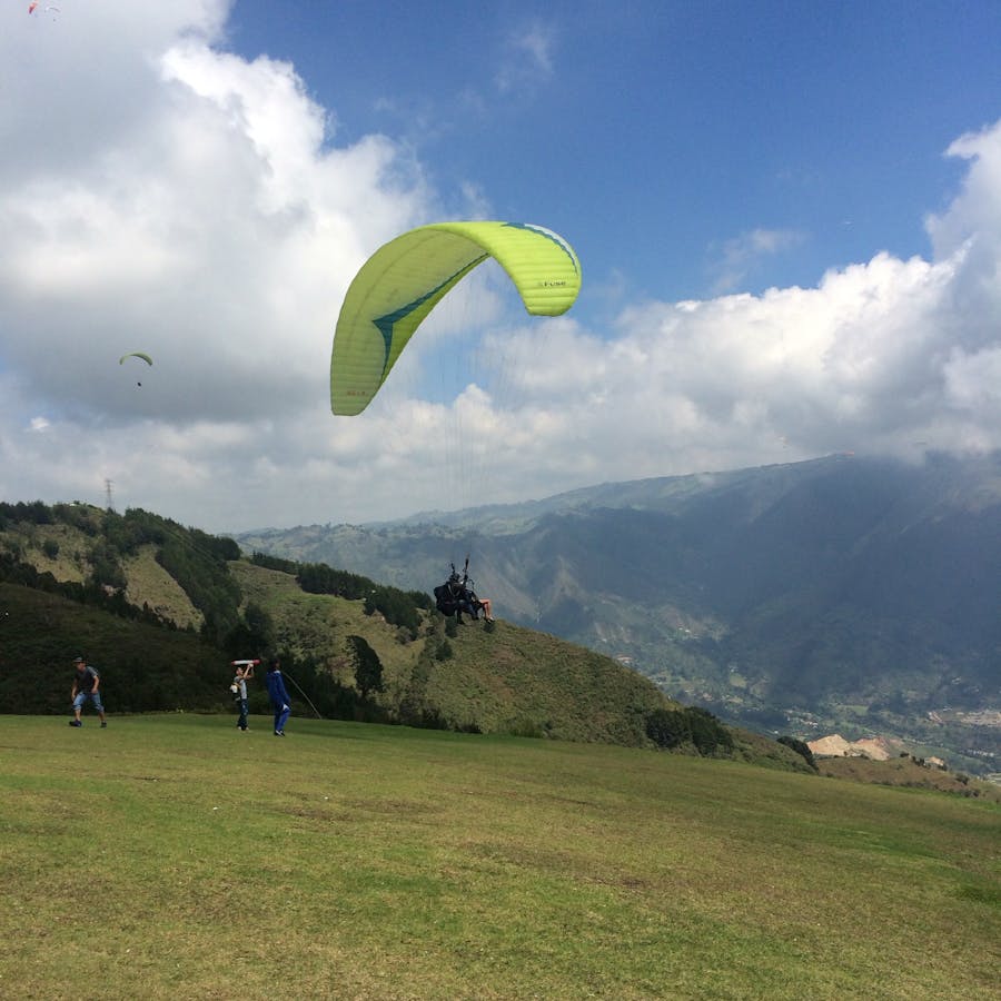 Parapente en los Andes