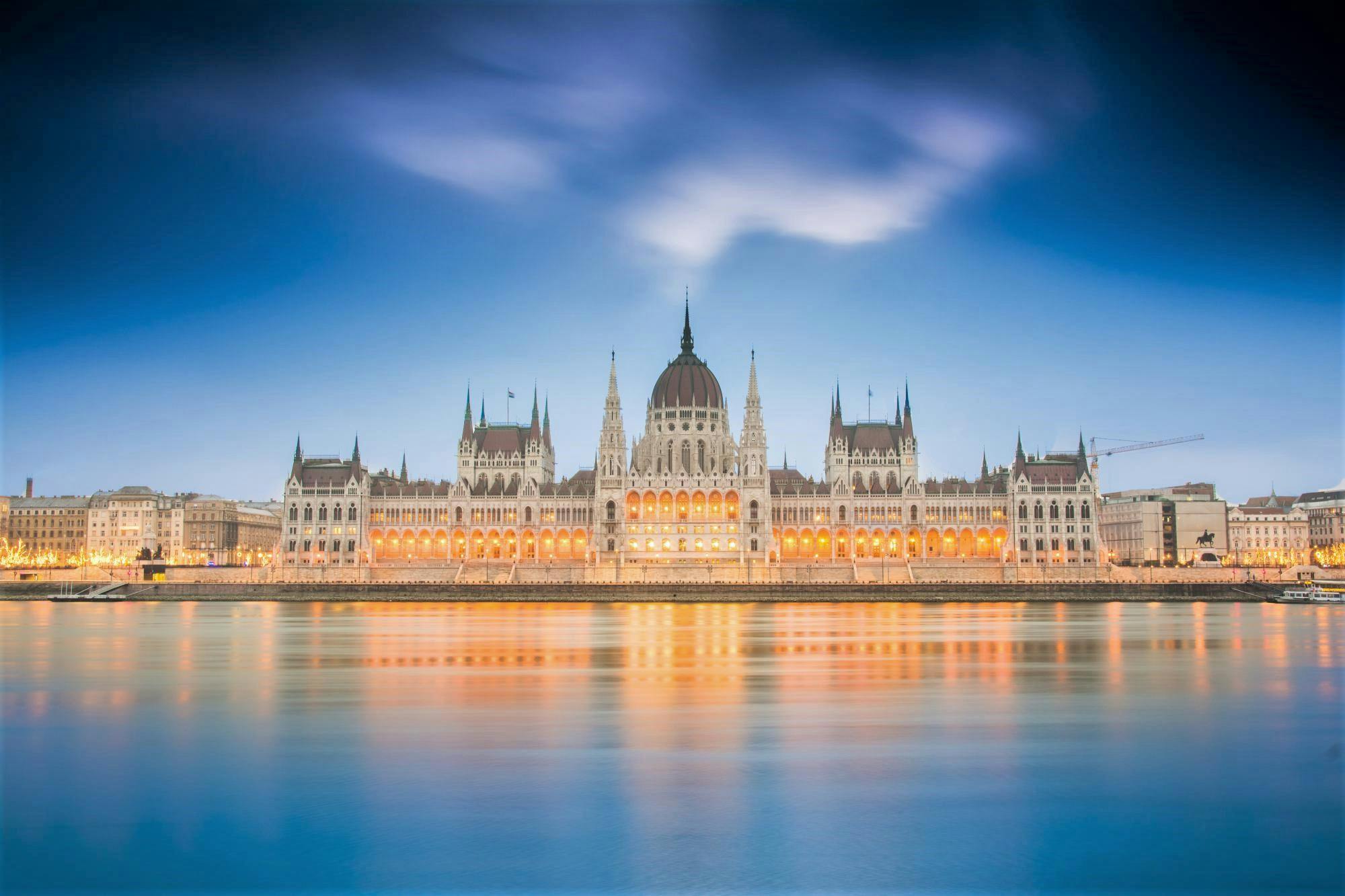 Recorrido completo por Budapest con visita al Parlamento