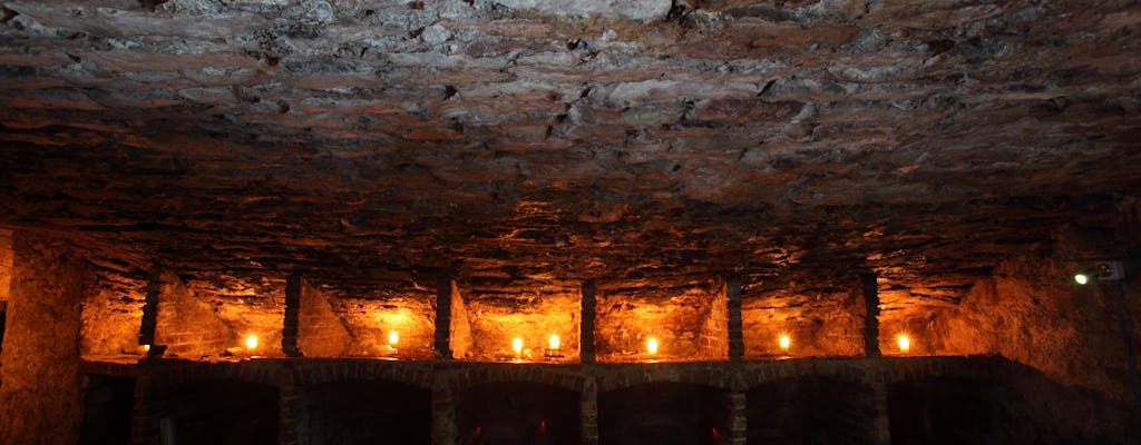 Tour notturno a piedi per adulti dei luoghi segreti e infestati di Edimburgo