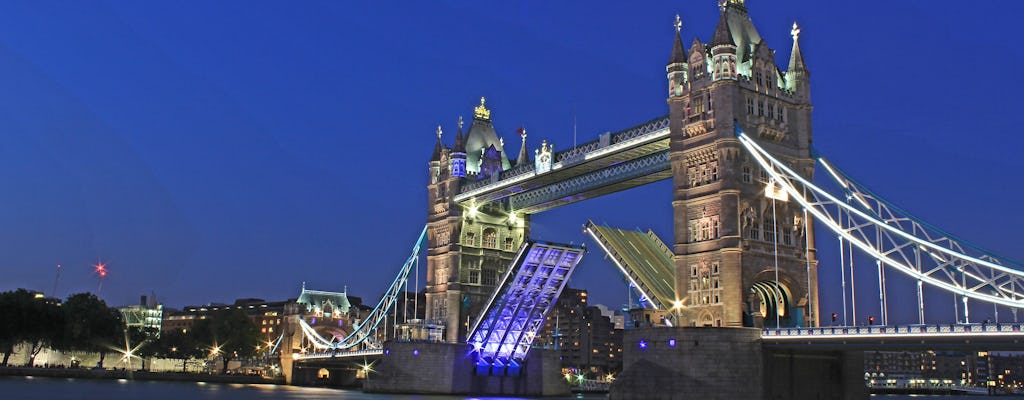 Tour de táxi noturno em Londres