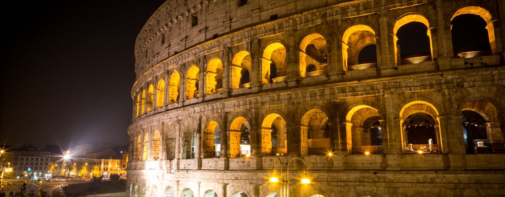 Coliseu e Fórum Romano com entradas sem fila e tour noturno