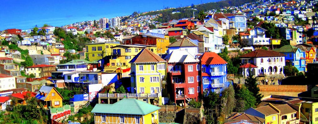 Excursión de día completo a Viña del Mar y Valparaíso con almuerzo