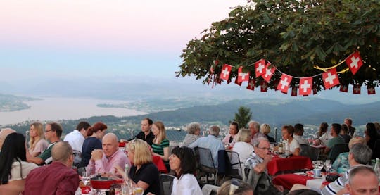 Zonsondergangtour door Zürich met kaasfondue