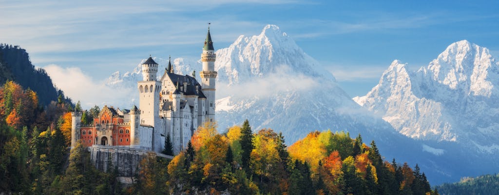 Wycieczka do zamku Neuschwanstein, pałacu Linderhof i Oberammergau z Monachium