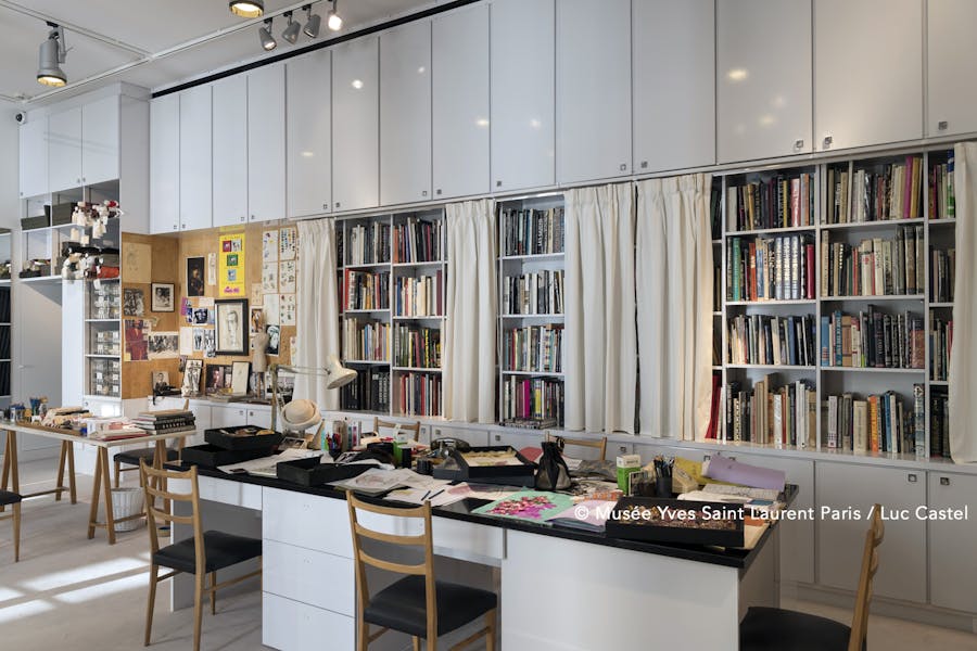 Privater Besuch des Yves Saint Laurent Museums