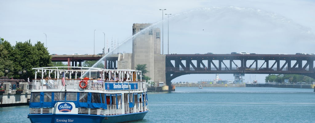 Crucero arquitectónico en español por el río Chicago desde Michigan Ave