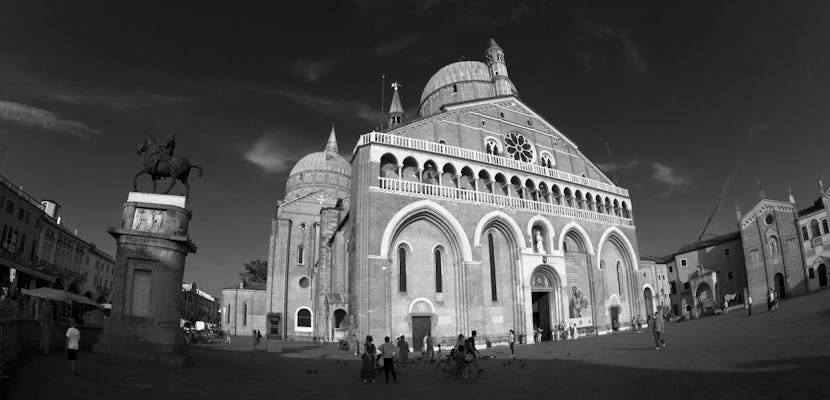Tour di Padova e Basilica di Sant'Antonio con affreschi di Tiziano