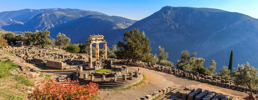 Excursão de um dia de pequeno grupo de Atenas: Mosteiro de Delphi, Arachova e Hosios Loukas