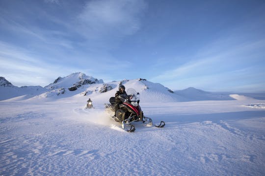 Tour en moto de nieve Golden Circle y Langjökull