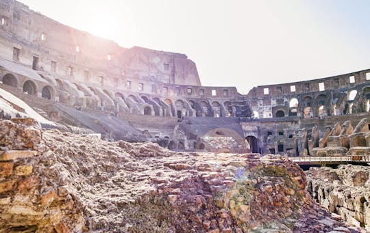 Visita por las zonas restringidas del Coliseo con acceso a la arena y a los subterráneos