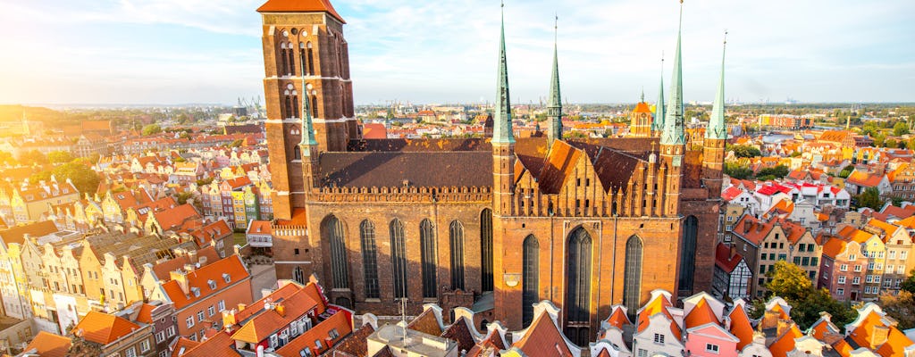 Private 4-hour family–friendly historical walking tour of Gdańsk