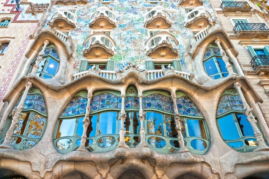 Casa Batlló tickets and video guide with optional skip-the-line entrance