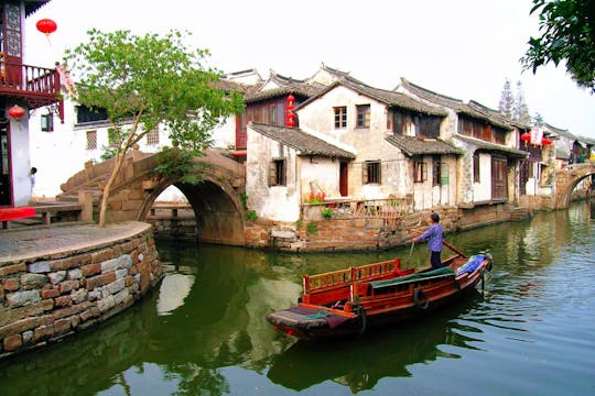 Zhouzhuang Water Village Halbtagesausflug mit Bootsfahrt