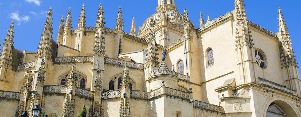 Full-day trip to Toledo by luxury bus from Madrid