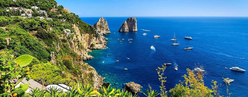 Capri island boat tour from Naples