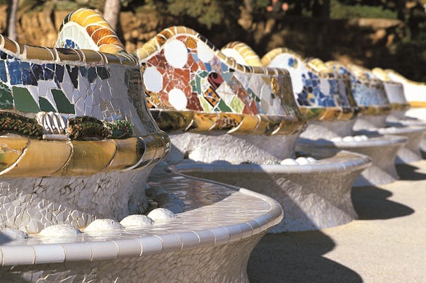 Park Güell skip-the-line tickets and guided tour in English