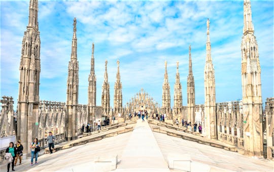 Tour pelo Duomo e seus terraços com acesso prioritário para grupos pequenos