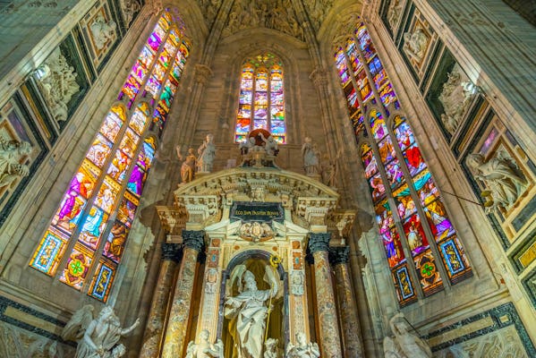Duomo Milaan:  Kathedraal rondleiding met priority toegang voor kleine groepen