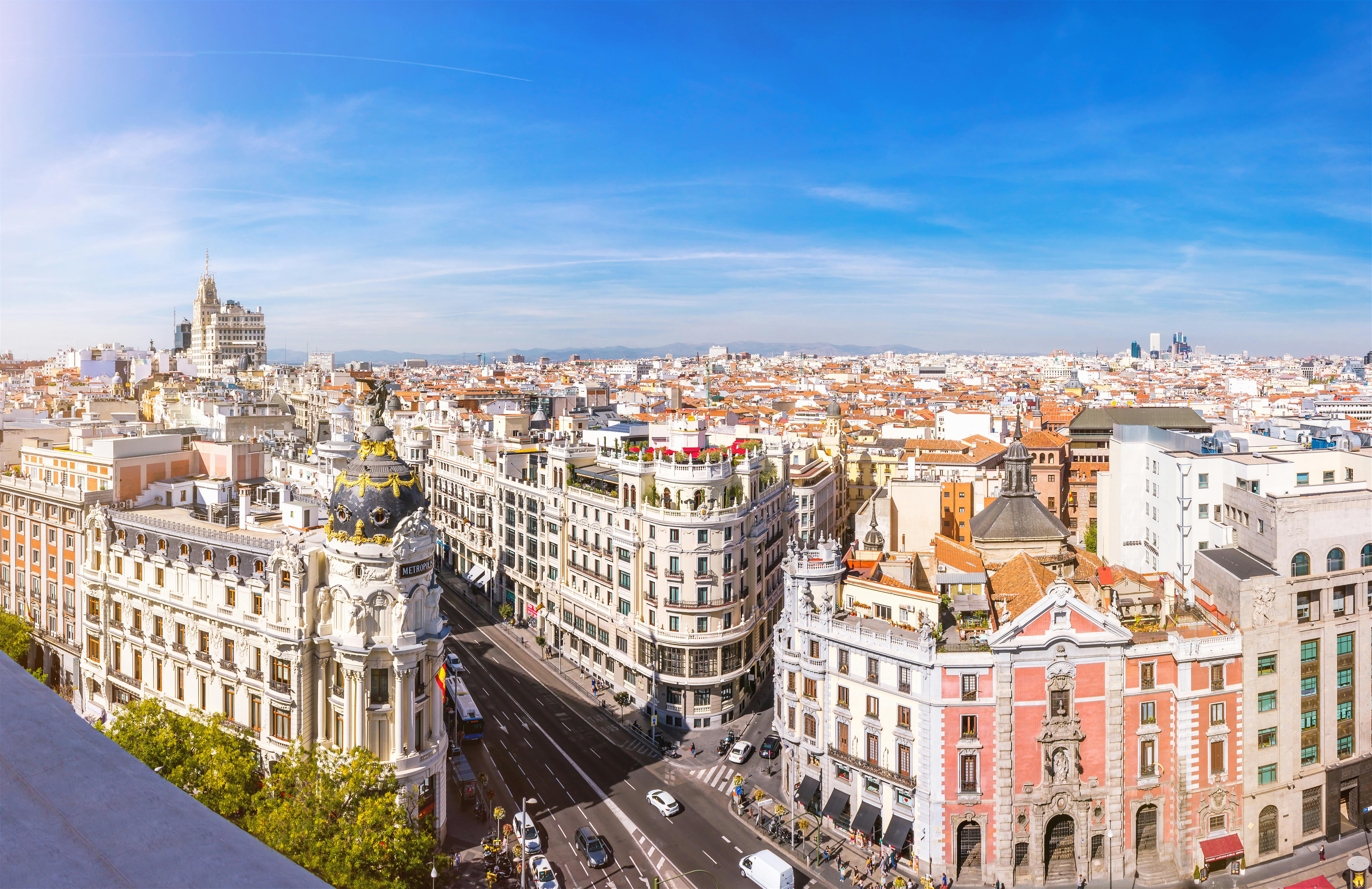 Sightseeing self-balancing scooter tour in Madrid