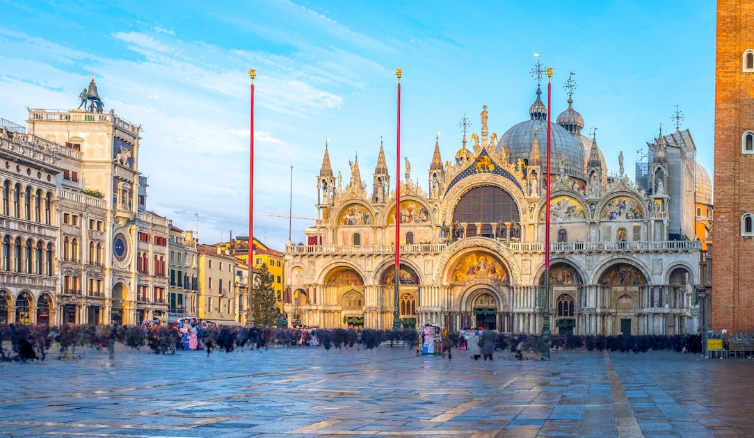 Venice tour with Saint Mark's Basilica and Doge's Palace skiptheline