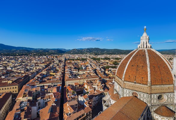 Tour privado com almoço e pula fila para Uffizi, Accademia e Catedral de Florença