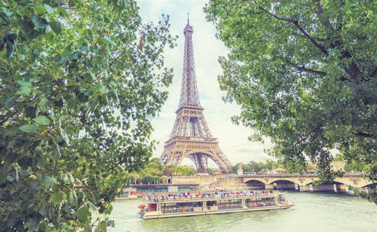 Biglietti salta fila per la Torre Eiffel e crociera sulla Senna