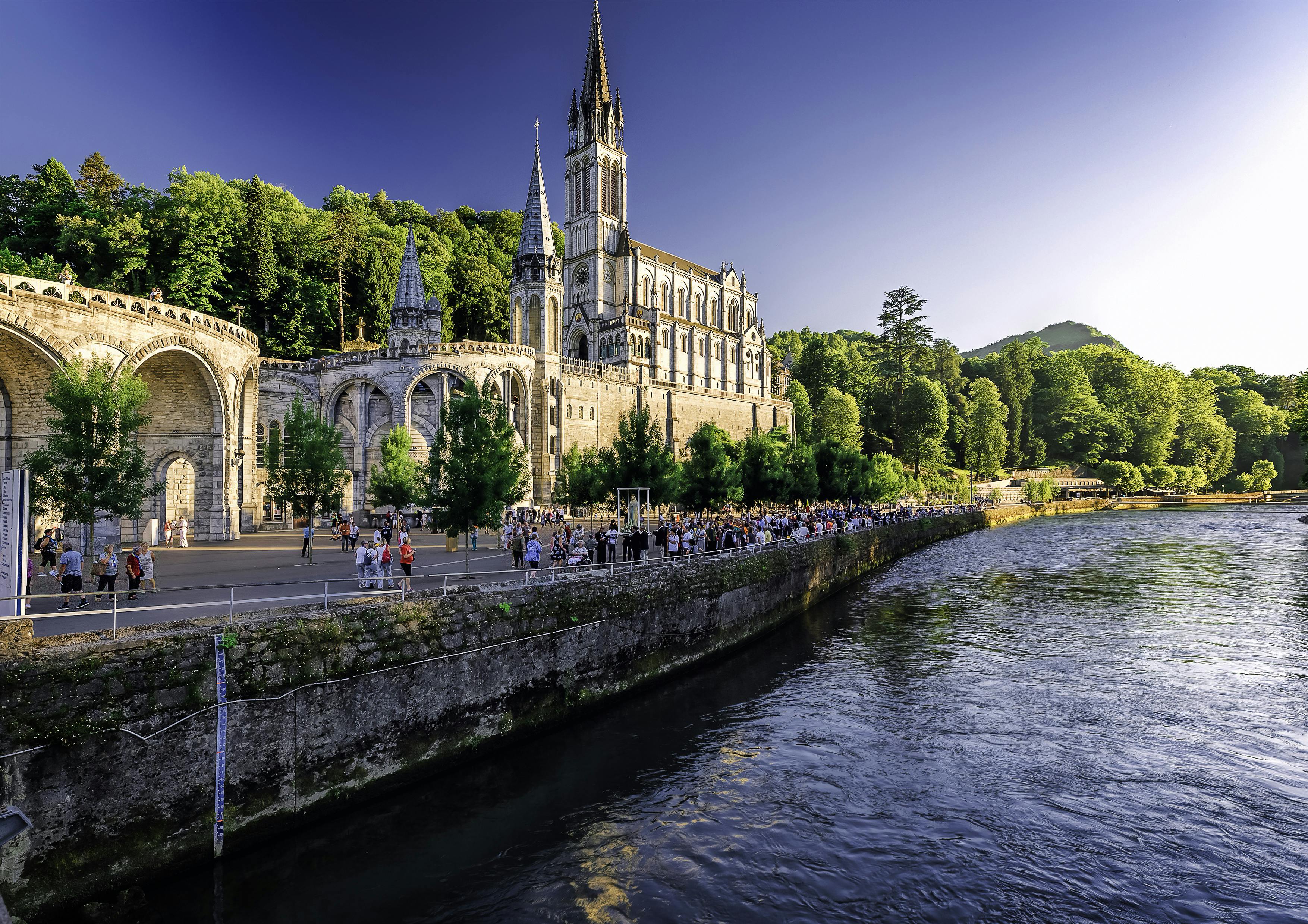 Lourdes