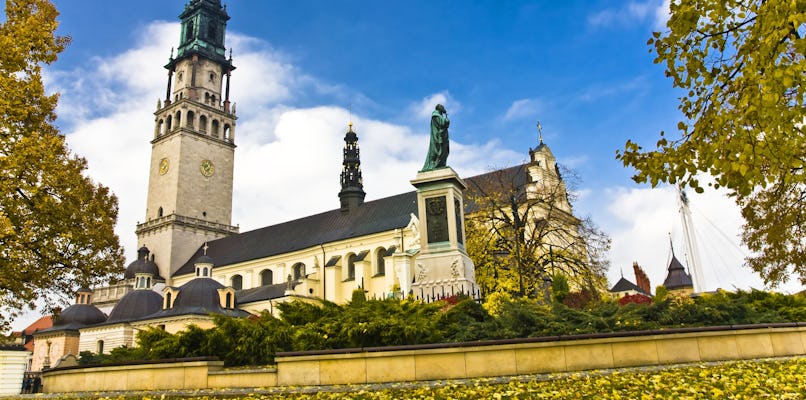 Czestochowa e Mosteiro de Jasna Gora tour em pequeno grupo de Varsóvia