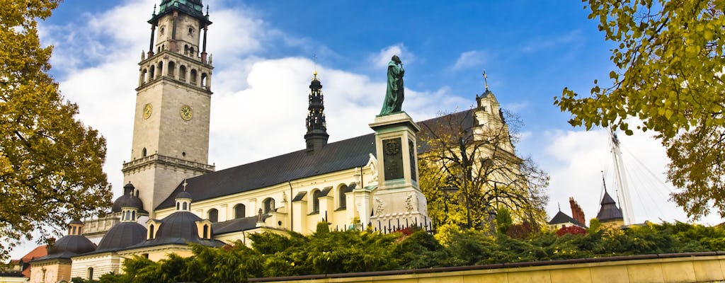 Czestochowa e Mosteiro de Jasna Gora tour em pequeno grupo de Varsóvia