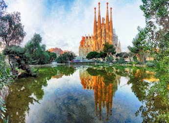 Beste excursie langs de kust van Barcelona met skip-the-line op de Sagrada Familia