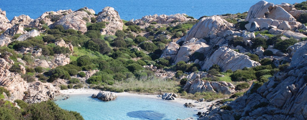 Visite guidée des îles La Maddalena et Caprera en Sardaigne pour petits groupes