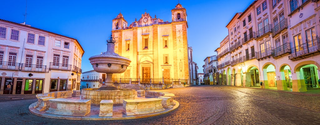 Private excursion to Évora and Almendres Cromlech from Lisbon