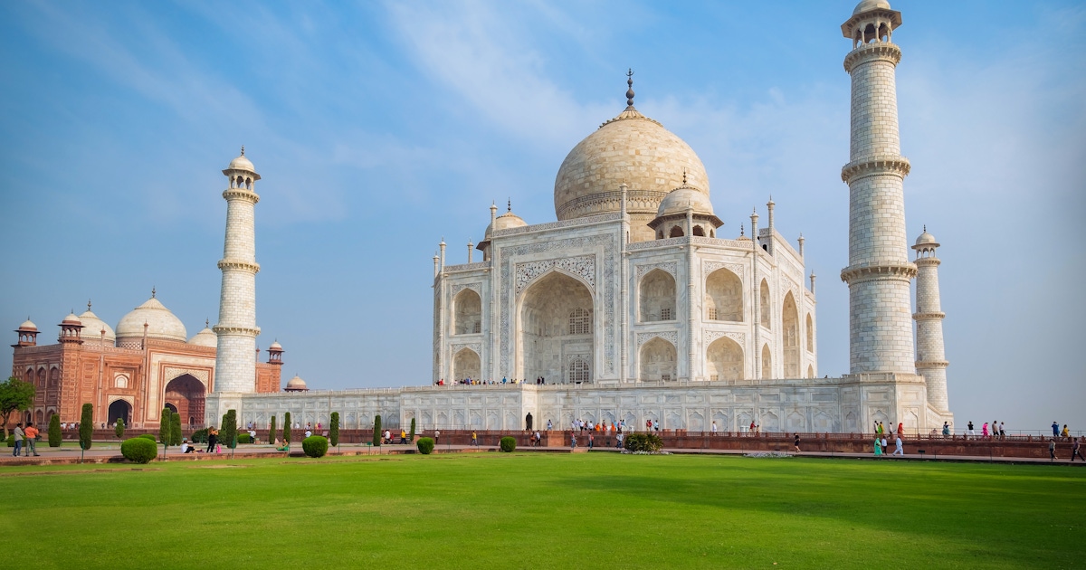 Taj Mahal Tickets and Tours in Agra