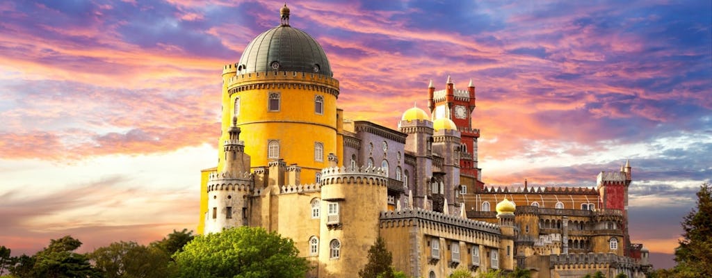 Sintra and Atlantic road tour with Pena Palace and Quinta da Regaleira from Lisbon