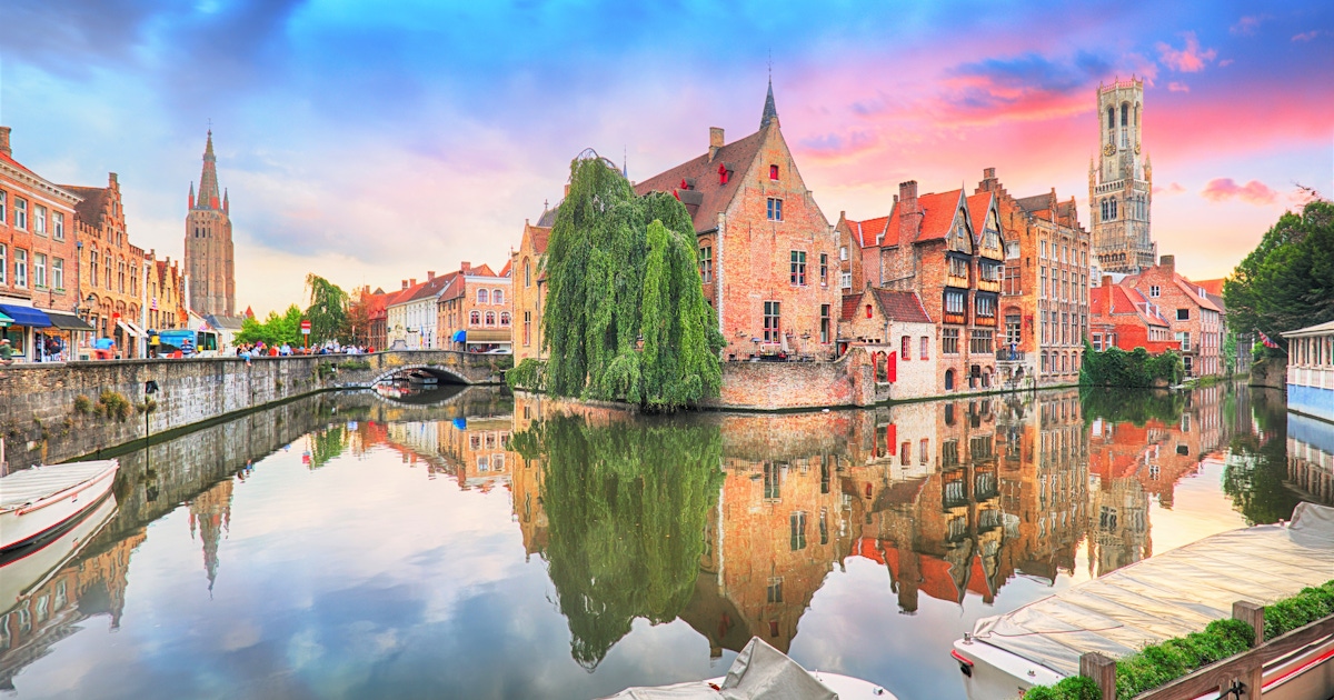 Explore Bruges: A Fairytale City of Canals, Cobblestones, and Culture Explore Bruges: A Fairytale City of Canals, Cobblestones, and Culture