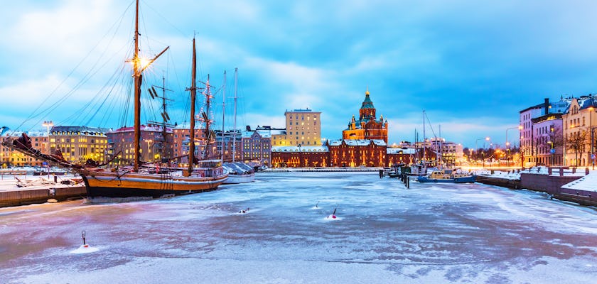 Shore Excursion: City sightseeing and Winterworld from Helsinki harbors