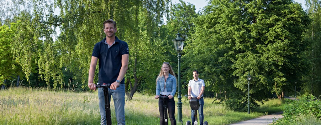 Passeio guiado de Segway ™ por Kaiserswerth com passeio de balsa