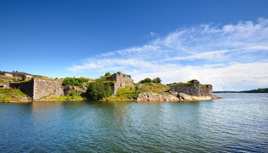 Helsinki and Suomenlinna sightseeing tour
